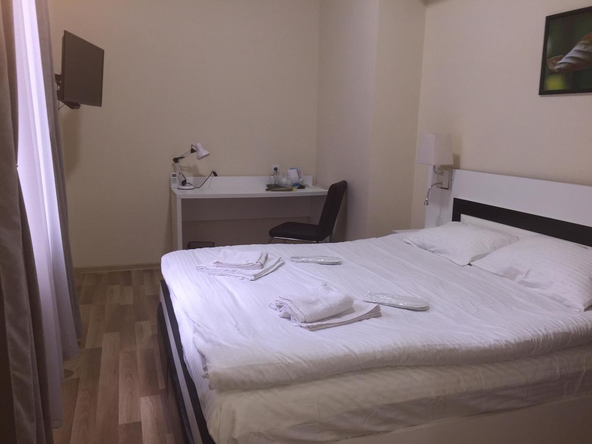 Hotel Nice Tbilisi Bagian luar foto