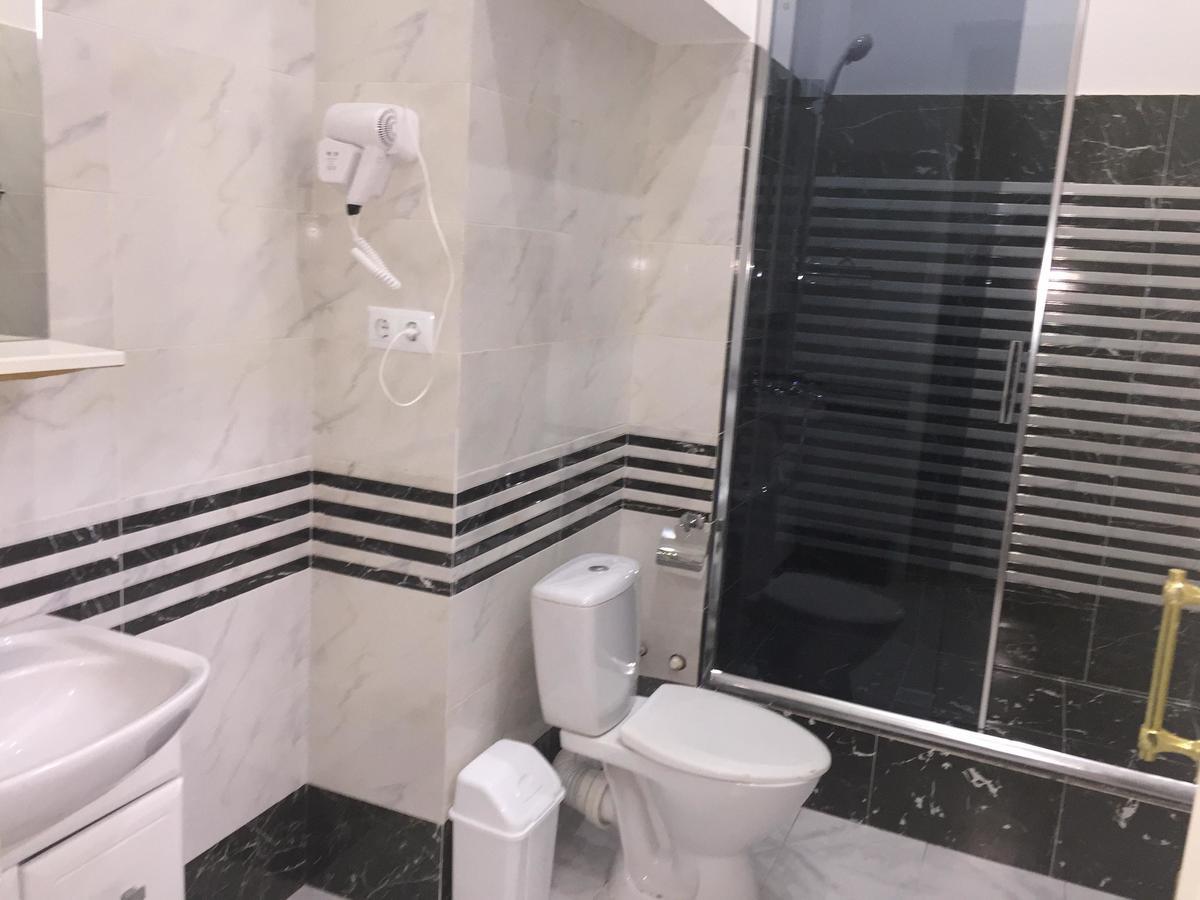 Hotel Nice Tbilisi Bagian luar foto