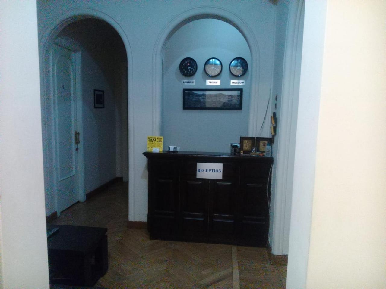 Hotel Nice Tbilisi Bagian luar foto